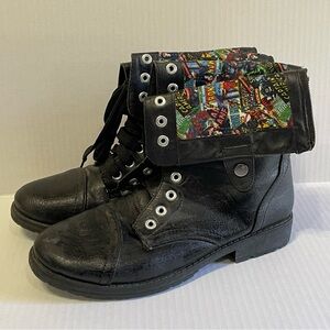 Marvel Hot Topic Fold Down All Over Print Combat Boots  Women Sz 8 Needs Laces